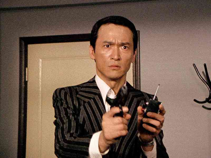 懐かしの有名人知ってたらプラス