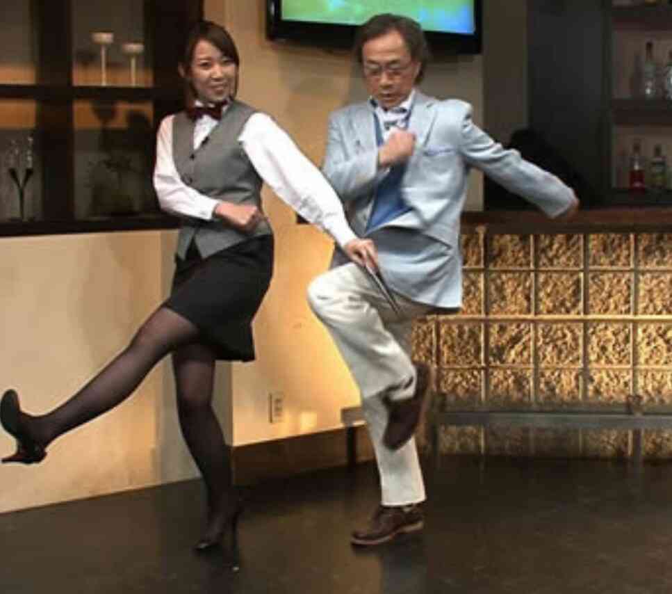 ポーズを決めてる画像を貼るトピ