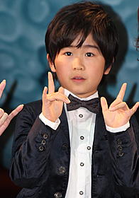 ポーズを決めてる画像を貼るトピ