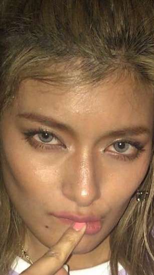 ローラ　沈黙破り初告白！所属事務所と和解、4月再スタートへ
