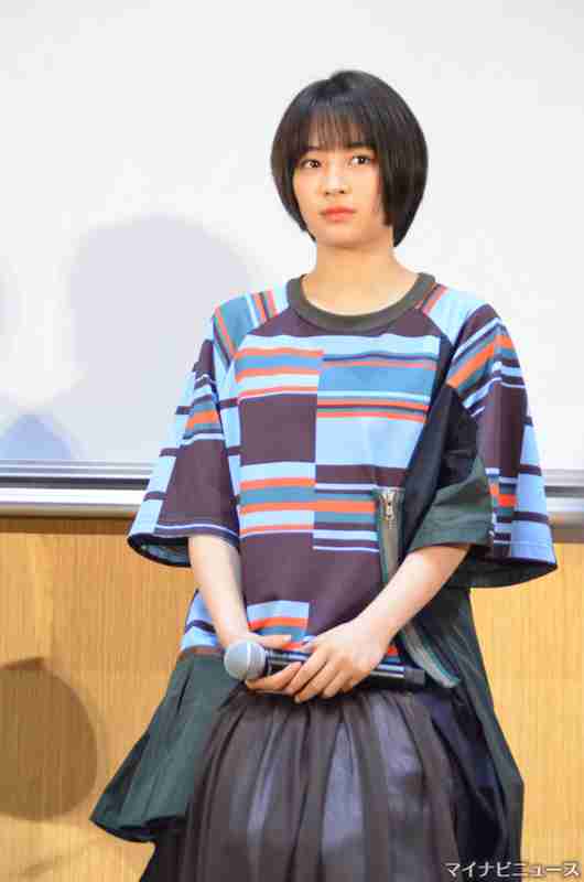 櫻井翔&広瀬すず、日大にサプライズ登場! 教授も「かっこよすぎ」