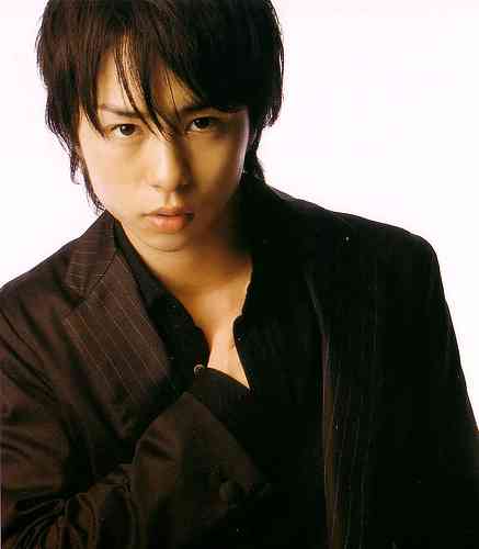 櫻井翔&広瀬すず、日大にサプライズ登場! 教授も「かっこよすぎ」