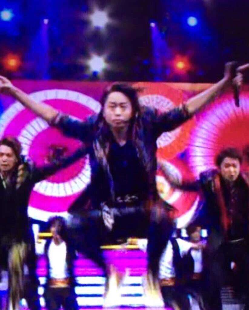 櫻井翔&広瀬すず、日大にサプライズ登場! 教授も「かっこよすぎ」