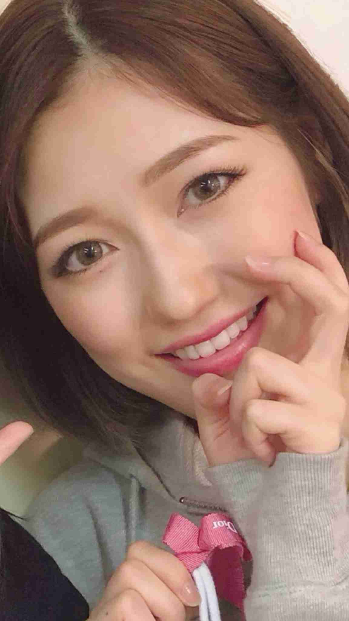 HKT48・宮脇咲良が韓国で「なりたい顔」と超人気に