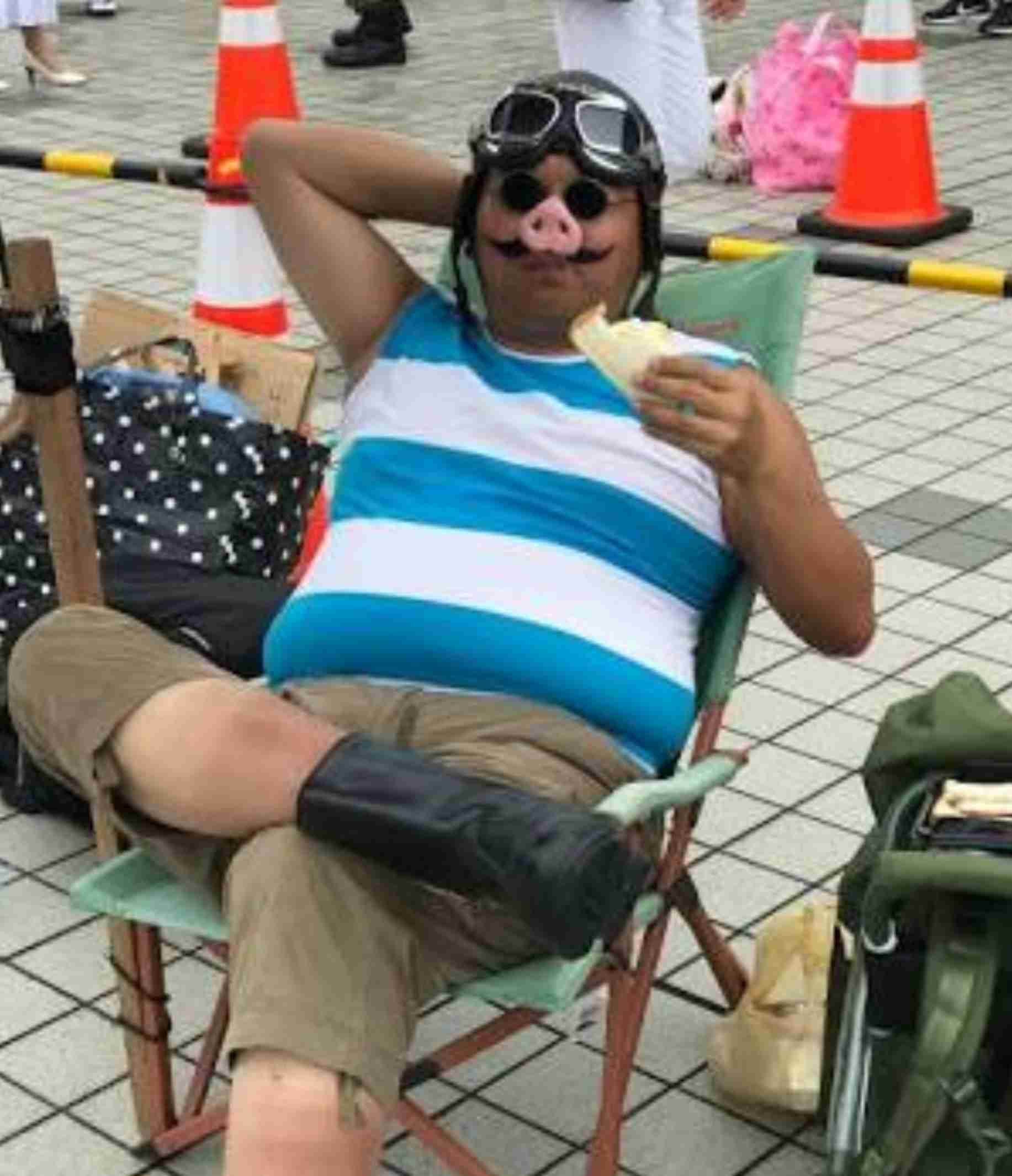 コスプレイベント以外での大人のコスプレどう思いますか？