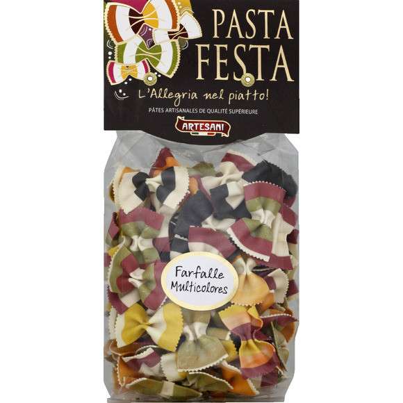 いろいろな形のパスタが集まるトピ