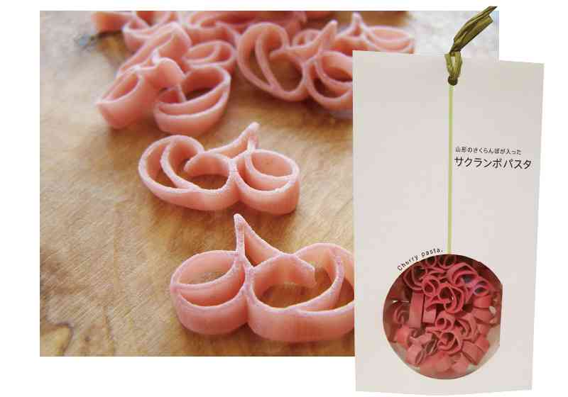いろいろな形のパスタが集まるトピ