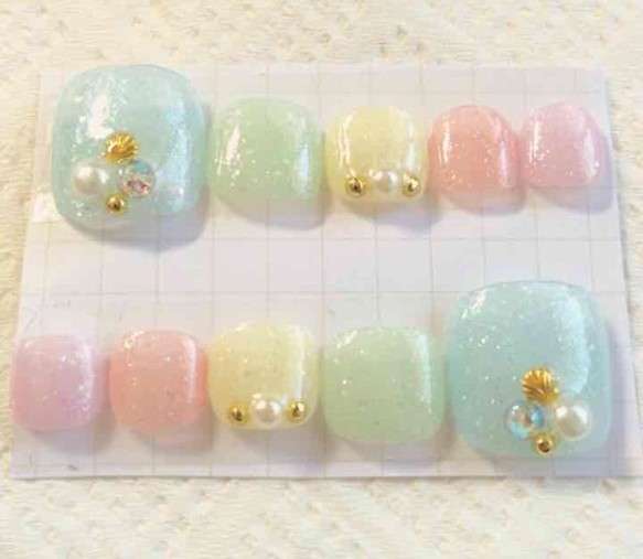 真似したいセルフネイル画像