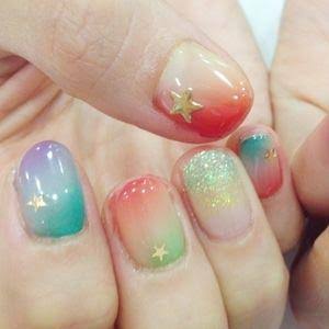 真似したいセルフネイル画像