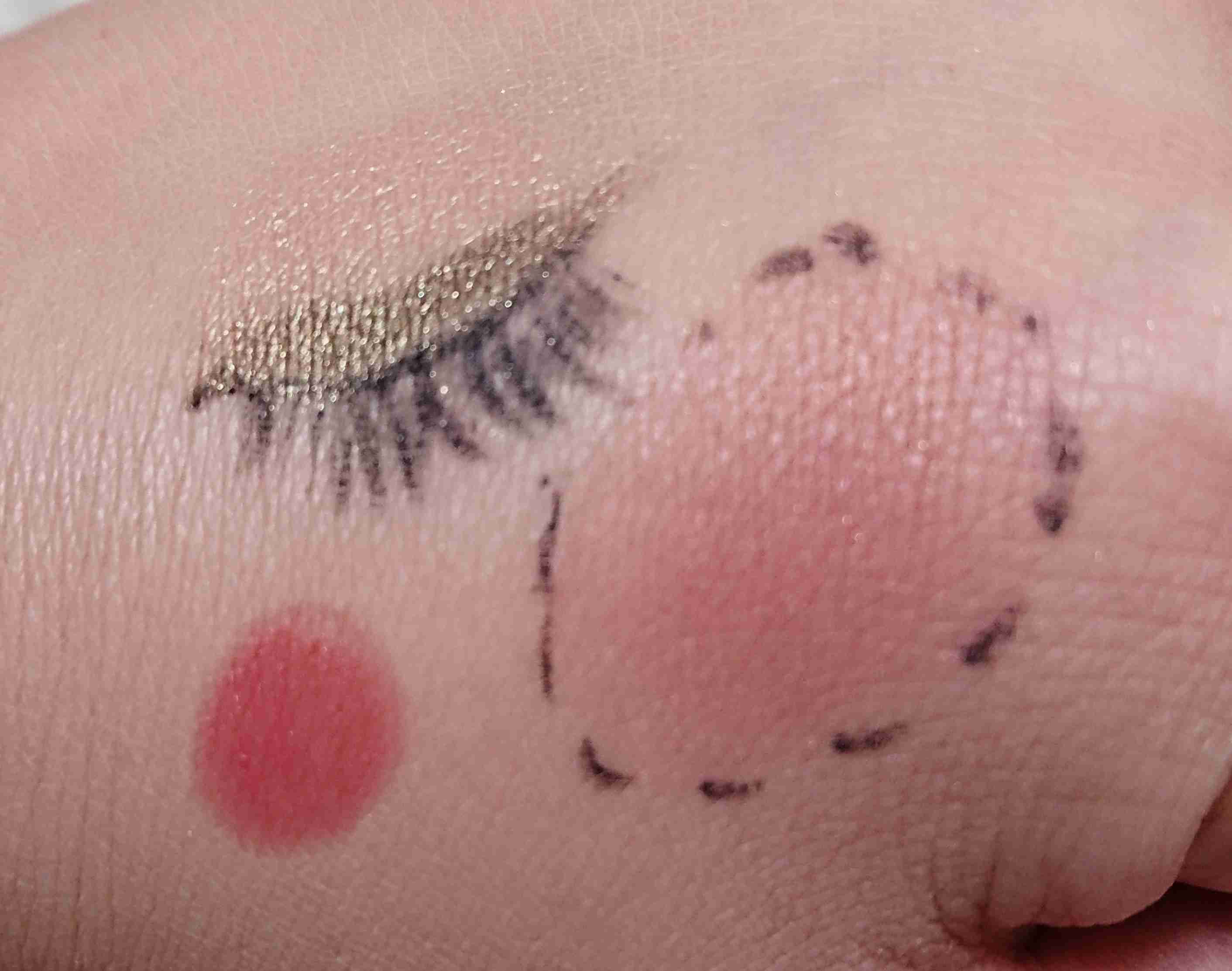 ポイントメイク研究、報告トピ♡