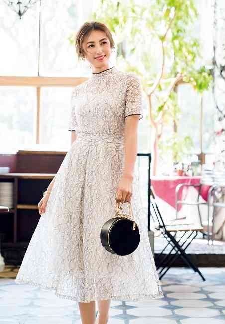 パーティドレスを語ろう