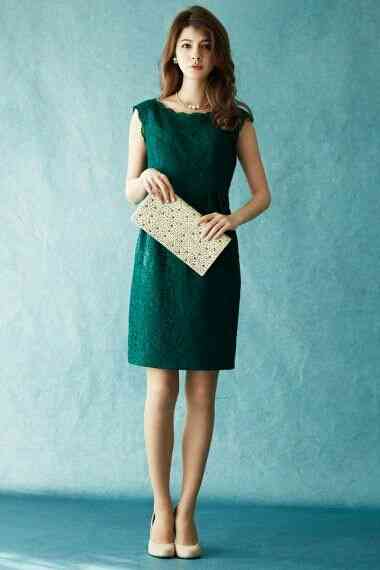 パーティドレスを語ろう