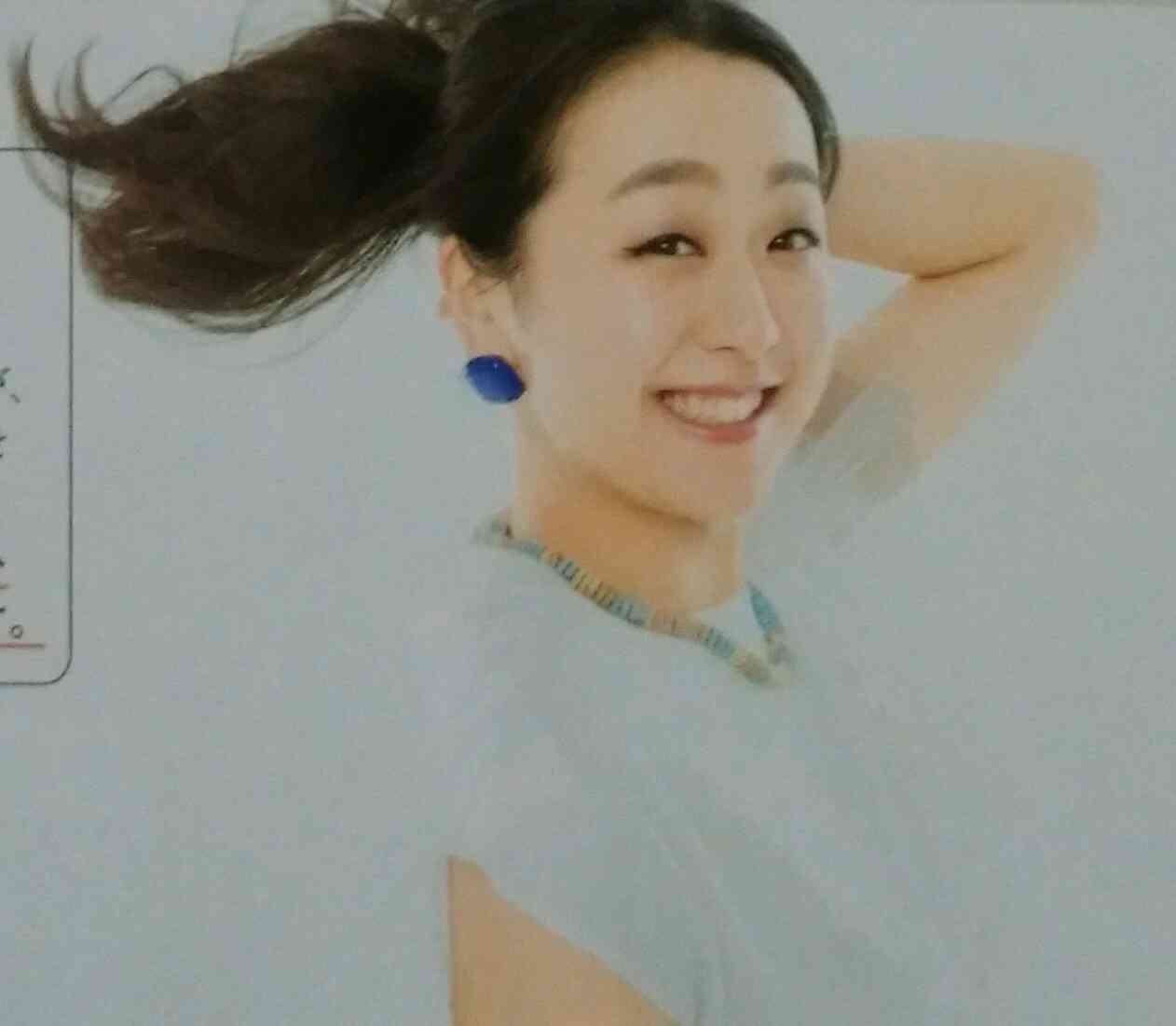 浅田真央 髪を下ろした ゆるふわ 大人ショットに絶賛の声 今まで見た事ない 天使 ガールズちゃんねる Girls Channel