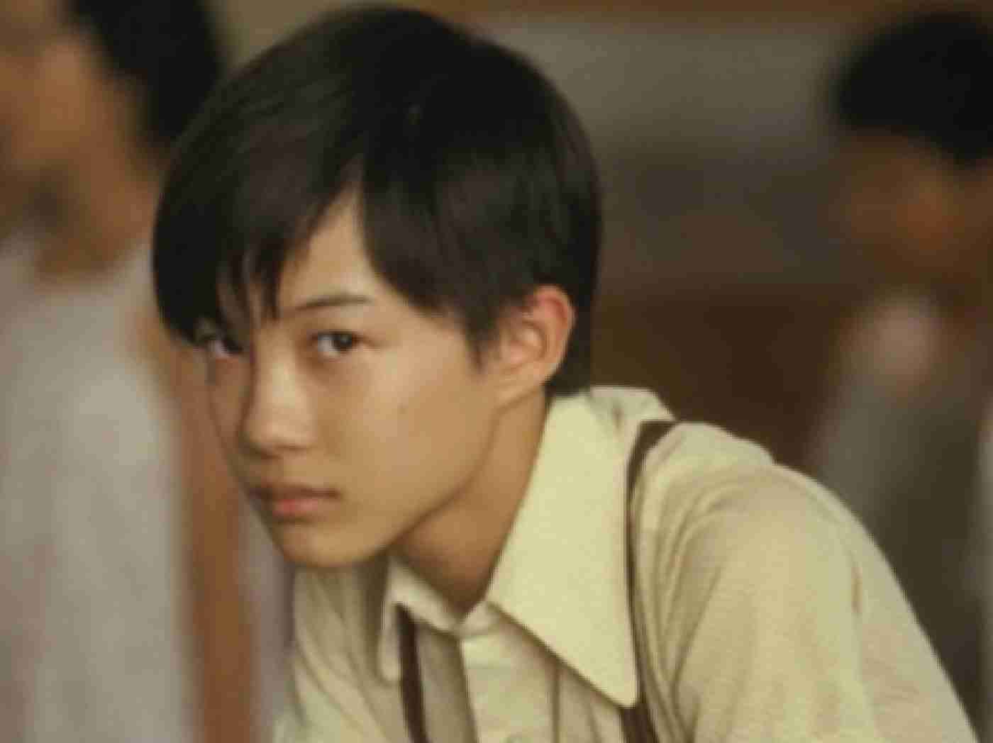 「濃い顔」と「薄い顔」を交互に貼っていくトピ