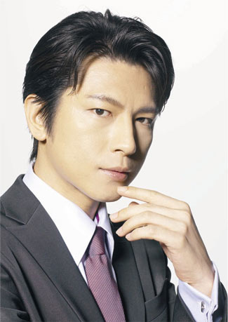 「濃い顔」と「薄い顔」を交互に貼っていくトピ