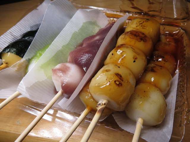 今日のおやつは何ですか？