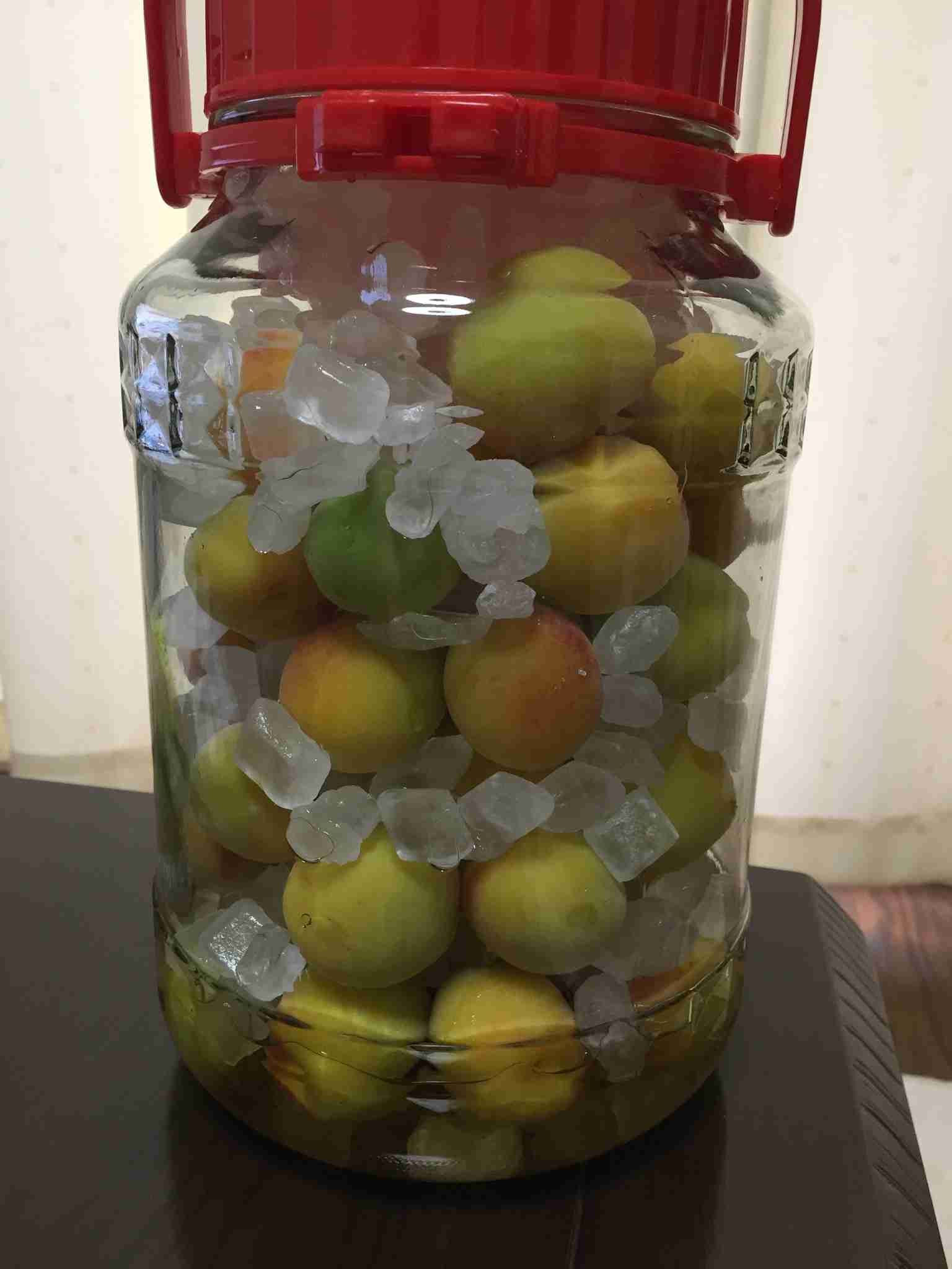 梅シロップ、梅酒を作ってる方