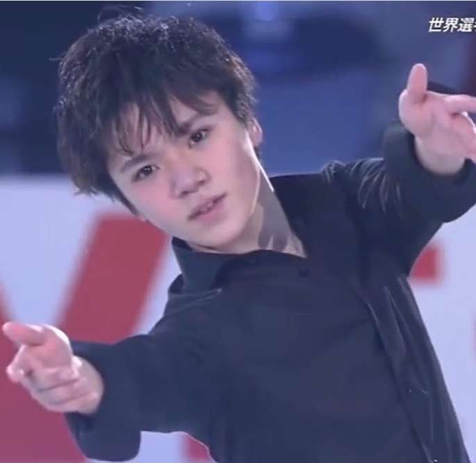 フィギュア界のトップスター7人「ジョジョ立ち」を披露し話題に