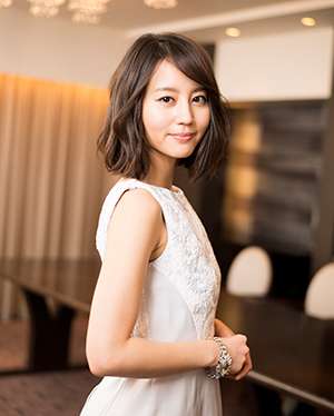 実は子どもがいると聞いて驚く女性有名人 3位「武井咲」2位「榮倉奈々」