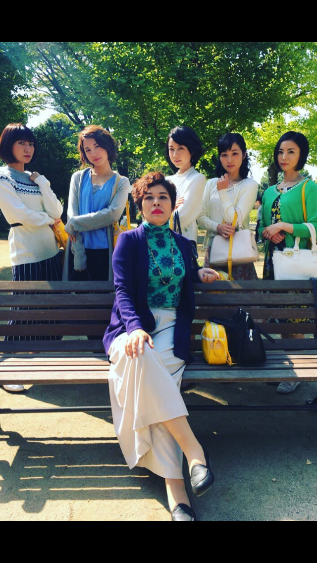 ママ友と会う時の服装