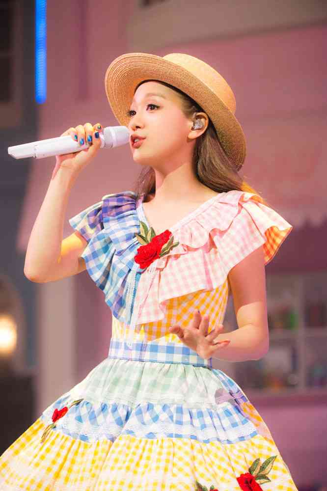 西野カナ10周年ツアー開始、23カ所回り26公演