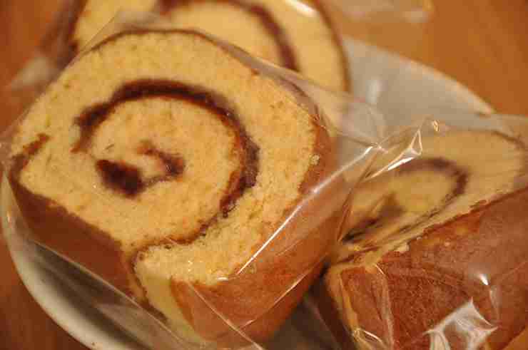 ロールケーキ好きな人！