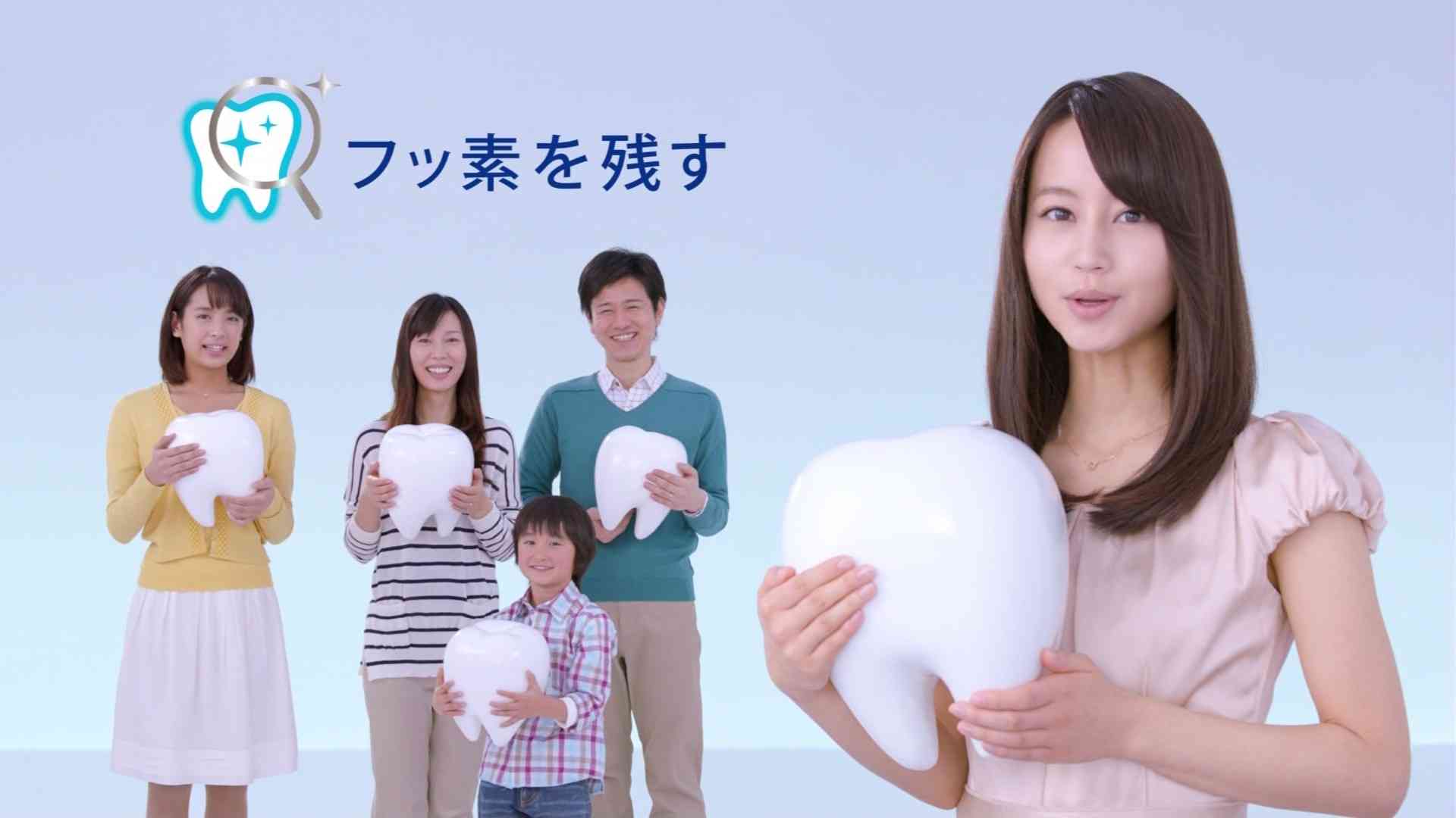 「歯磨きの頻度」調査から判明! 「キスをするタイミング」はコレだ