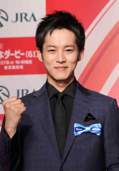 この俳優が先生なら、この高校行ってみたい！