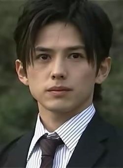仮面ライダーなどに出演の俳優 覚醒剤使用容疑で逮捕
