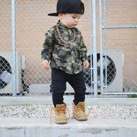 ダサい子供服を貼るトピ