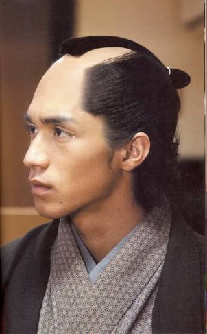 男性の前髪 ありor無し どちらが好きですか?