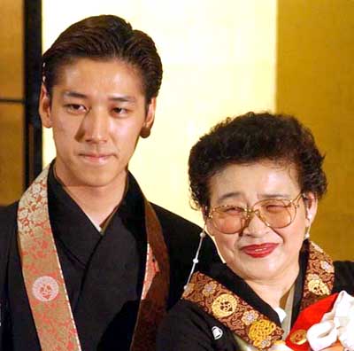 ヒッチハイクしてるみたいな画像を貼るトピ