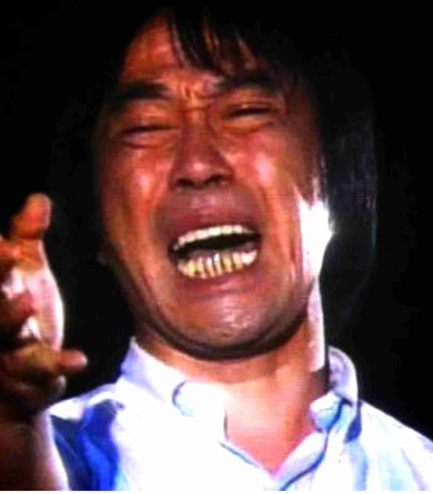 ヒッチハイクしてるみたいな画像を貼るトピ