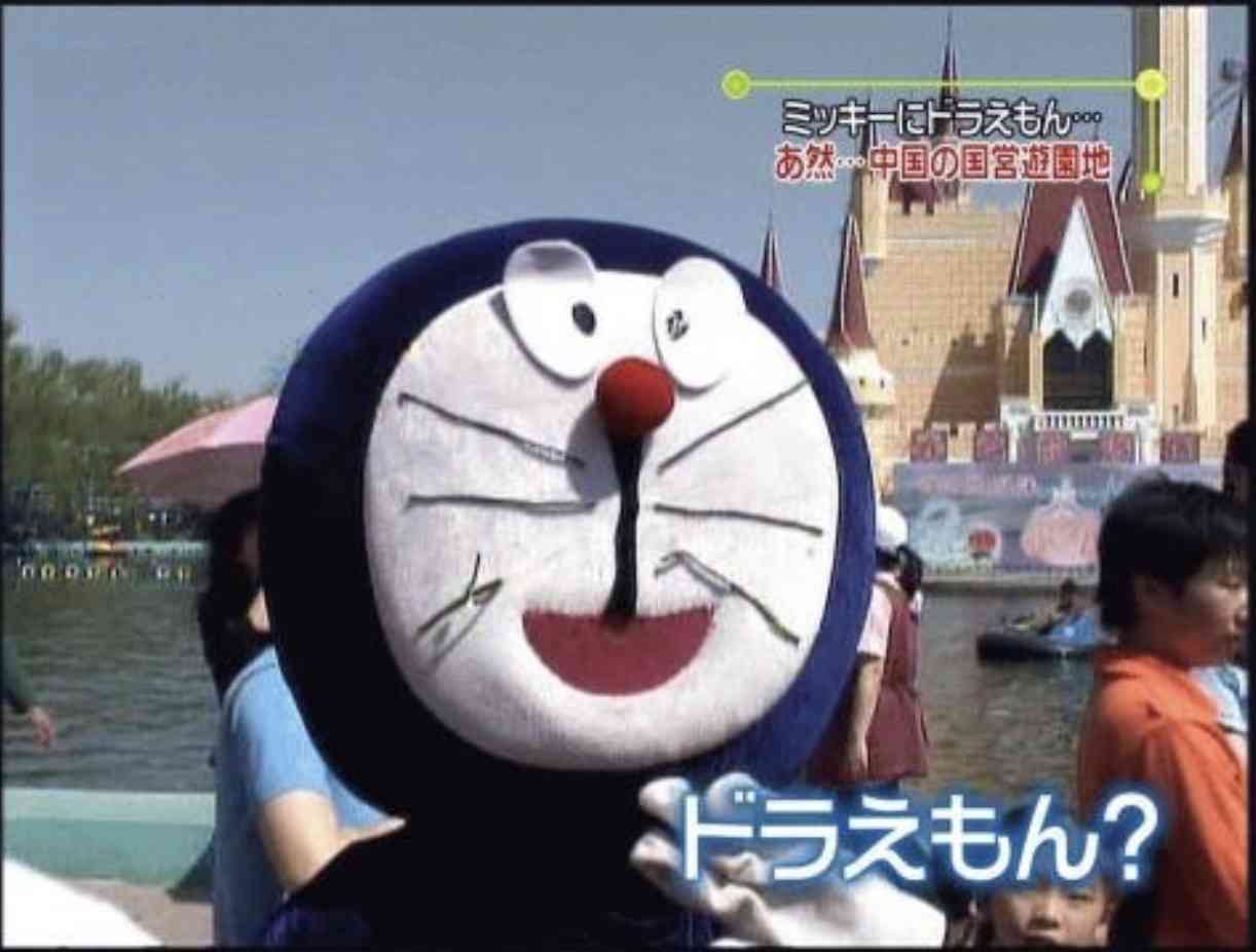 クオリティの低いコスプレを貼るトピ