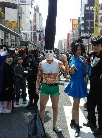 クオリティの低いコスプレを貼るトピ