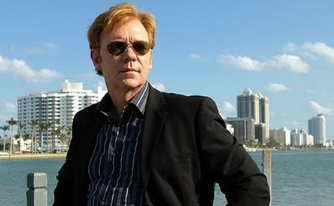 クオリティの低いコスプレを貼るトピ