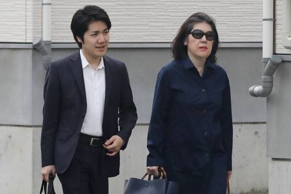 眞子さまが許せない暗黙の破談計画　紀子妃と視線合わせず…「大学に行きたくない」