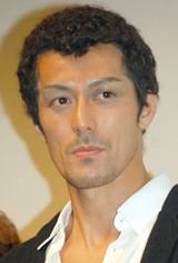 阿部寛さんの画像をひたすら貼るトピ