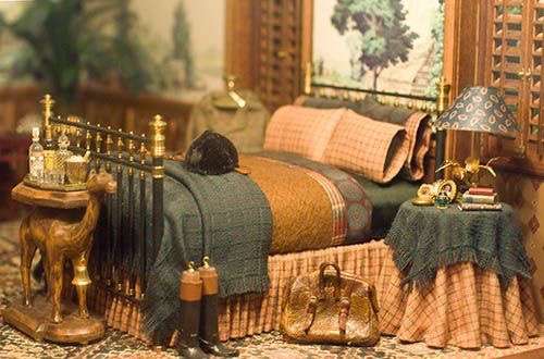 ミニチュアの家具を貼るトピ♪