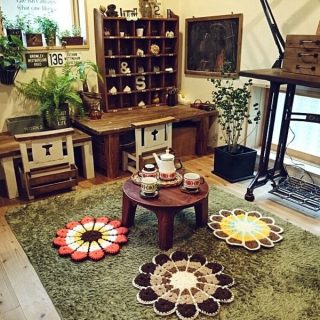 ミニチュアの家具を貼るトピ♪