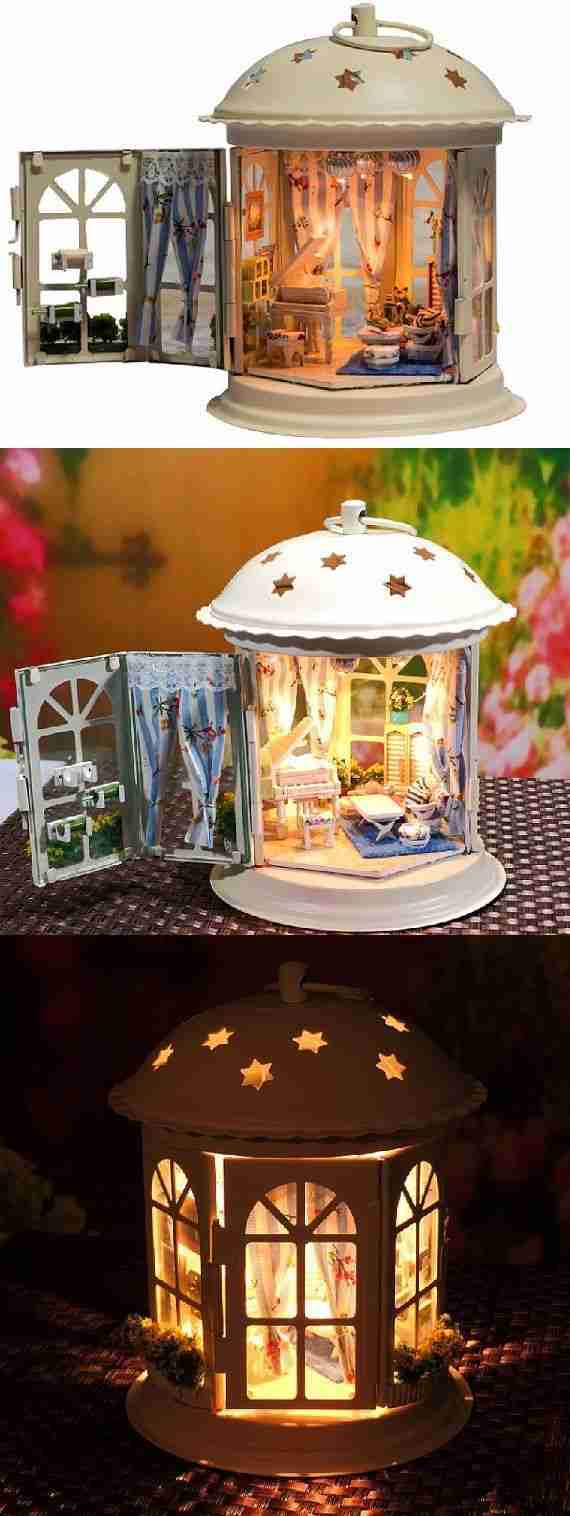 ミニチュアの家具を貼るトピ♪