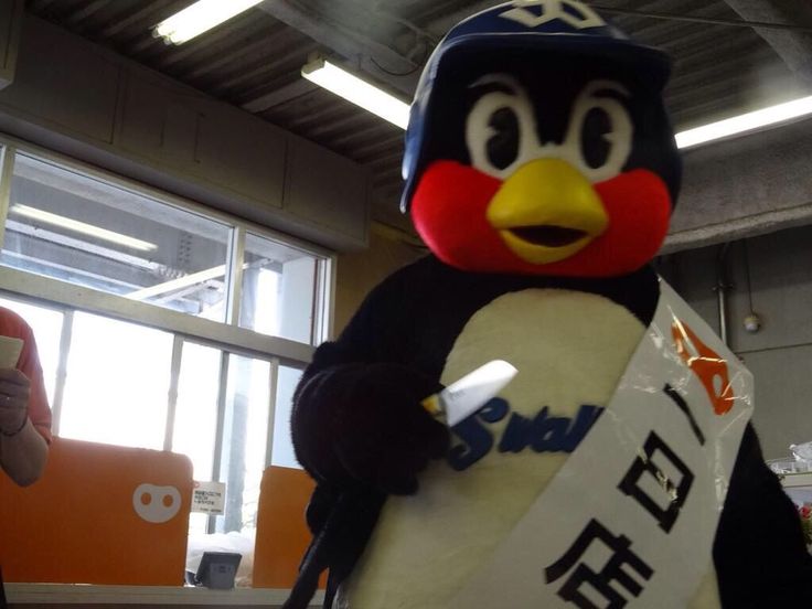 NEWSファン、つば九郎に「焼き鳥にされたいの??」 騒動イジられ怒りの炎