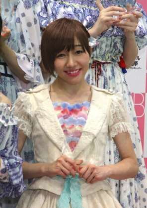 SKE48須田亜香里が手ブラカット、２位躍進の流れで写真集
