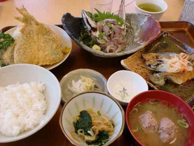 ガルちゃん定食屋オープン