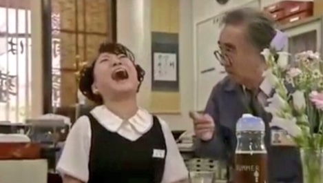 タイトルに「和田アキ子」をつけて画像を貼るトピ