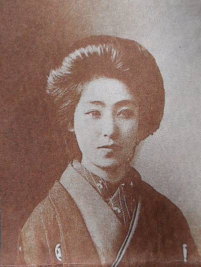 明治、大正、昭和の美人を貼るトピ