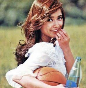 明治、大正、昭和の美人を貼るトピ