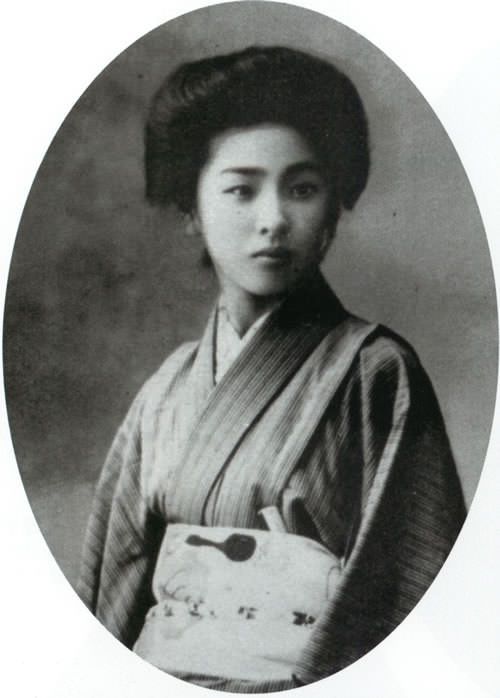 明治、大正、昭和の美人を貼るトピ