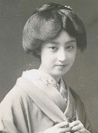 明治、大正、昭和の美人を貼るトピ