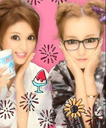 板野友美、すっぴん＆胸元あらわなナチュラルショットに反響